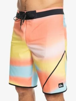 Quiksilver Surfsilk New Wave 20" - Boardshort Pour Homme 10 Quiksilver Surfsilk New Wave 20" - Boardshort Pour Homme -Surf Soldes eqybs04784 quiksilverw mhv6 frt3